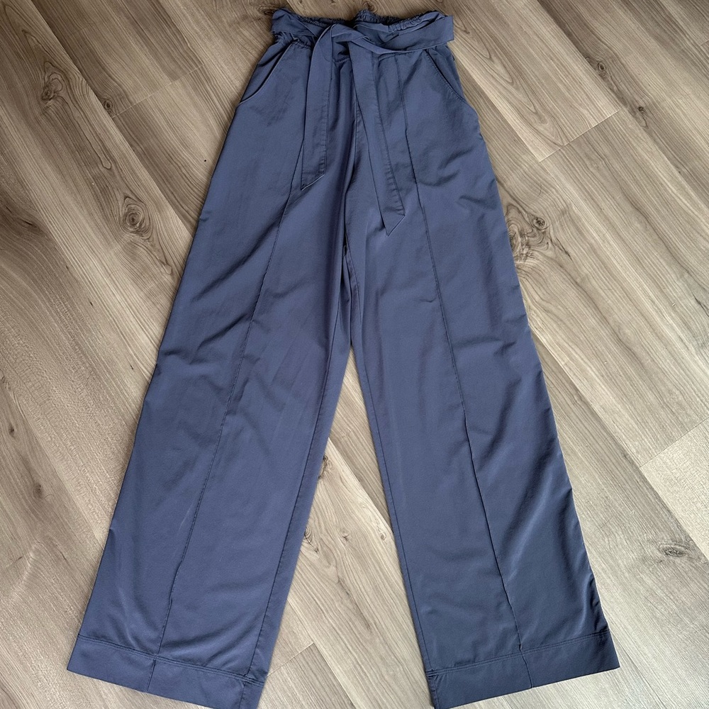 Lululemon Athletica High Waist Wide Leg Pant